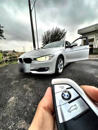 BMW 320i 2.0 16V TURBO ACTIVE FLEX 4P AUTOMÁTICO